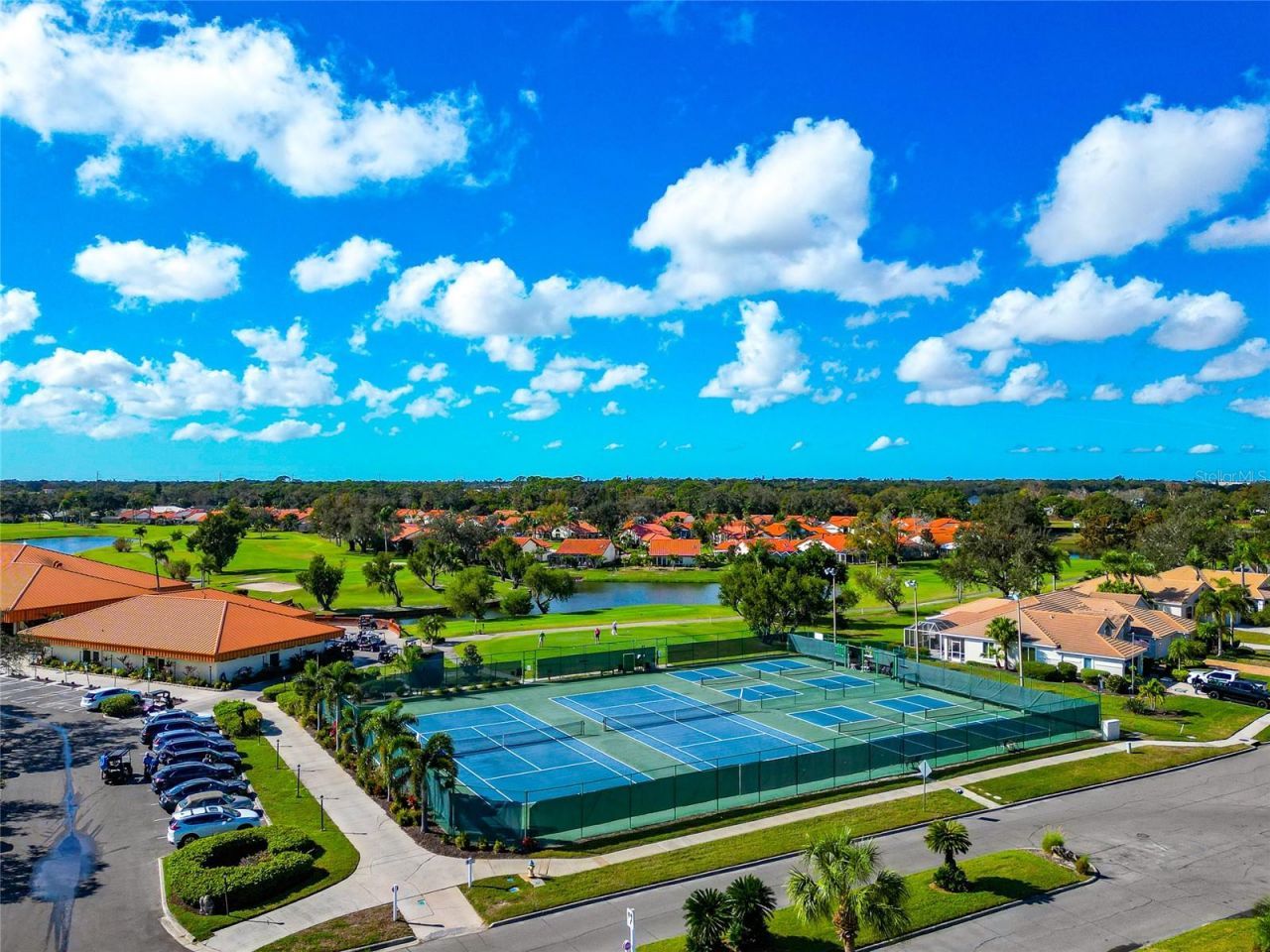 4206 Caddie Drive E, Unit 201, Bradenton, FL 34203 Photo