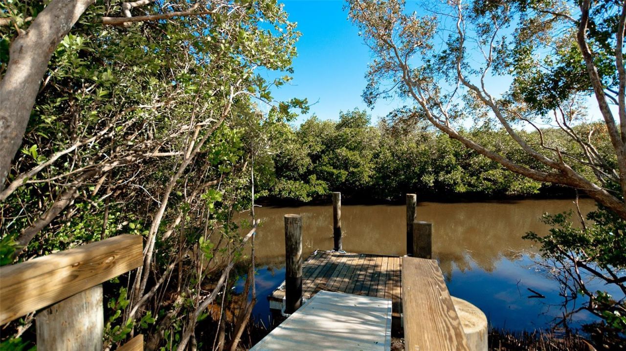 504 Woodstork Circle , Bradenton, FL 34209 Photo