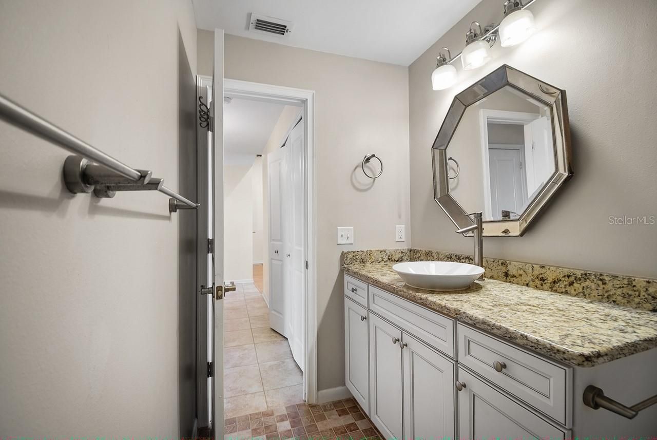 16 Escondido Circle, Unit 223, Altamonte Springs, FL 32701 Photo