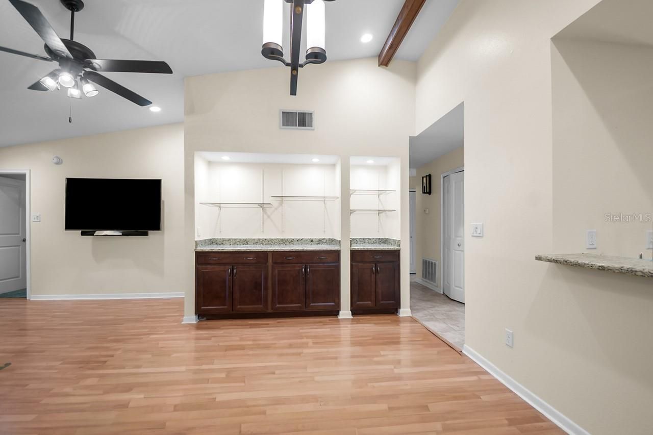 16 Escondido Circle, Unit 223, Altamonte Springs, FL 32701 Photo