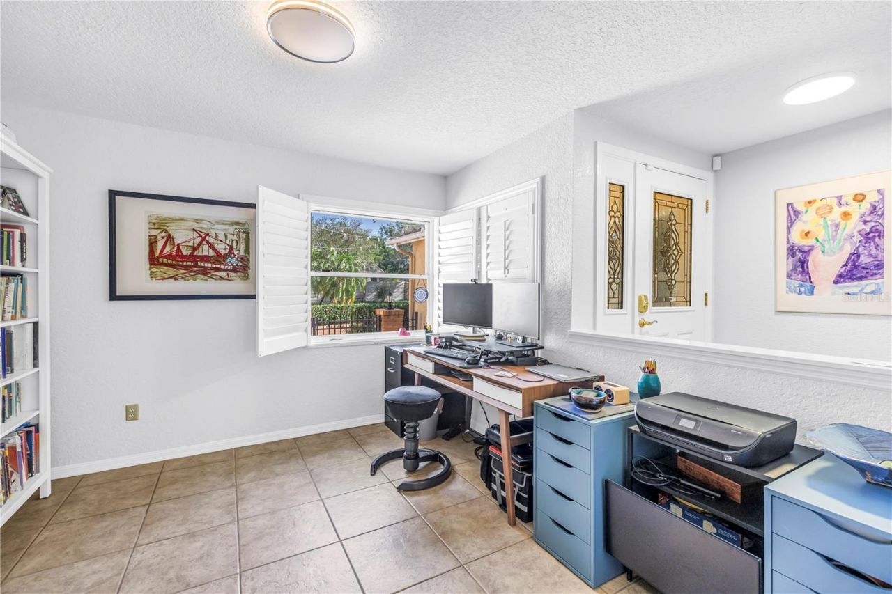 1770 Glen Lakes Boulevard N, Saint Petersburg, FL 33702 Photo