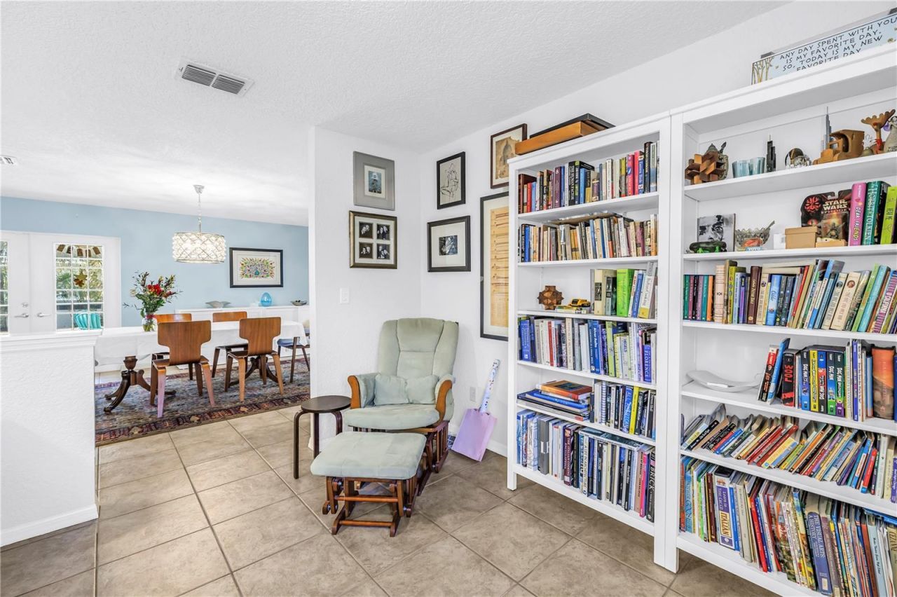 1770 Glen Lakes Boulevard N, Saint Petersburg, FL 33702 Photo