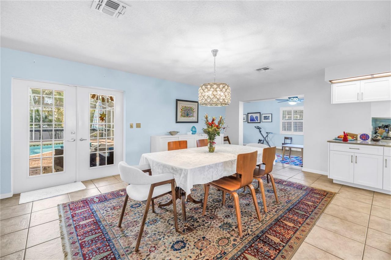 1770 Glen Lakes Boulevard N, Saint Petersburg, FL 33702 Photo