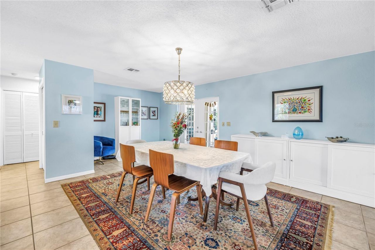 1770 Glen Lakes Boulevard N, Saint Petersburg, FL 33702 Photo