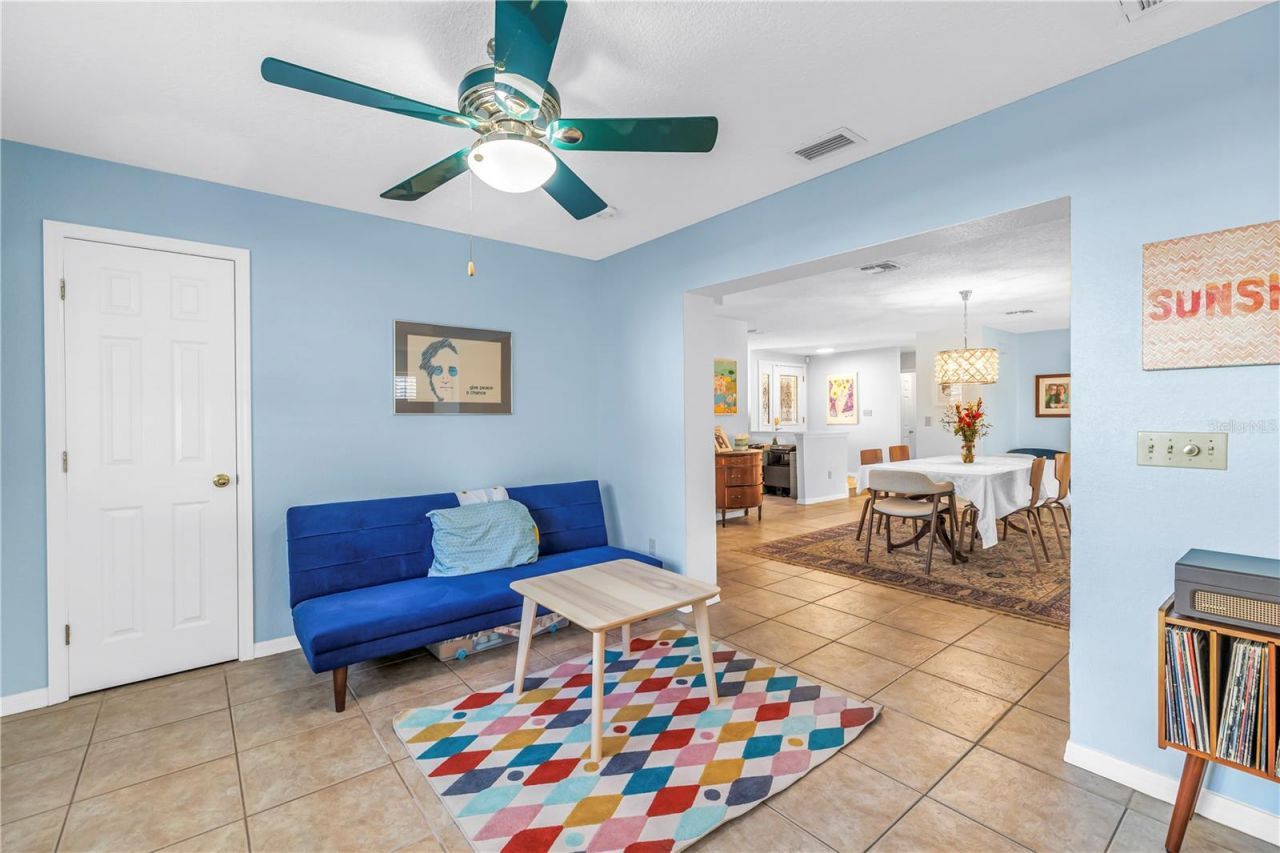 1770 Glen Lakes Boulevard N, Saint Petersburg, FL 33702 Photo