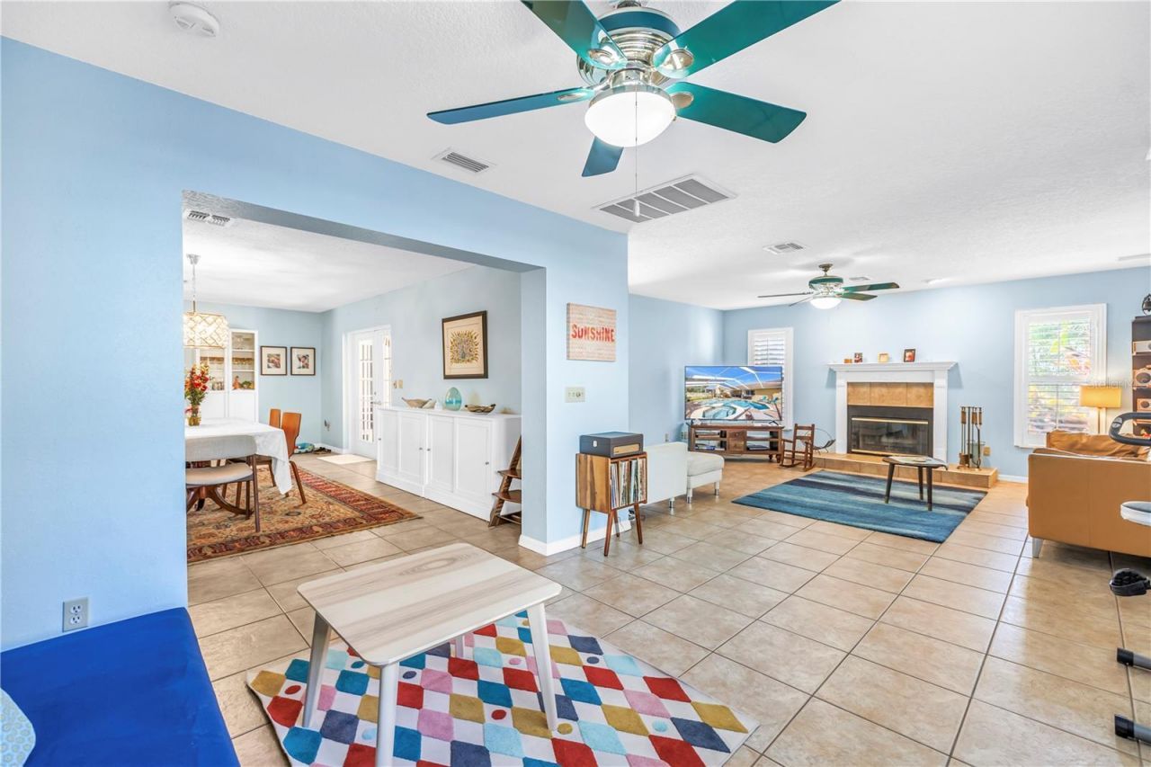 1770 Glen Lakes Boulevard N, Saint Petersburg, FL 33702 Photo