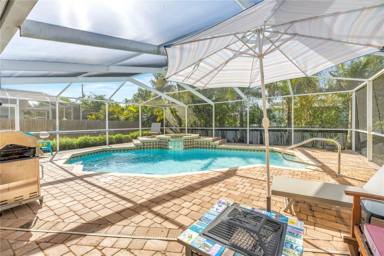 1770 Glen Lakes Boulevard N, Saint Petersburg, FL 33702 Photo