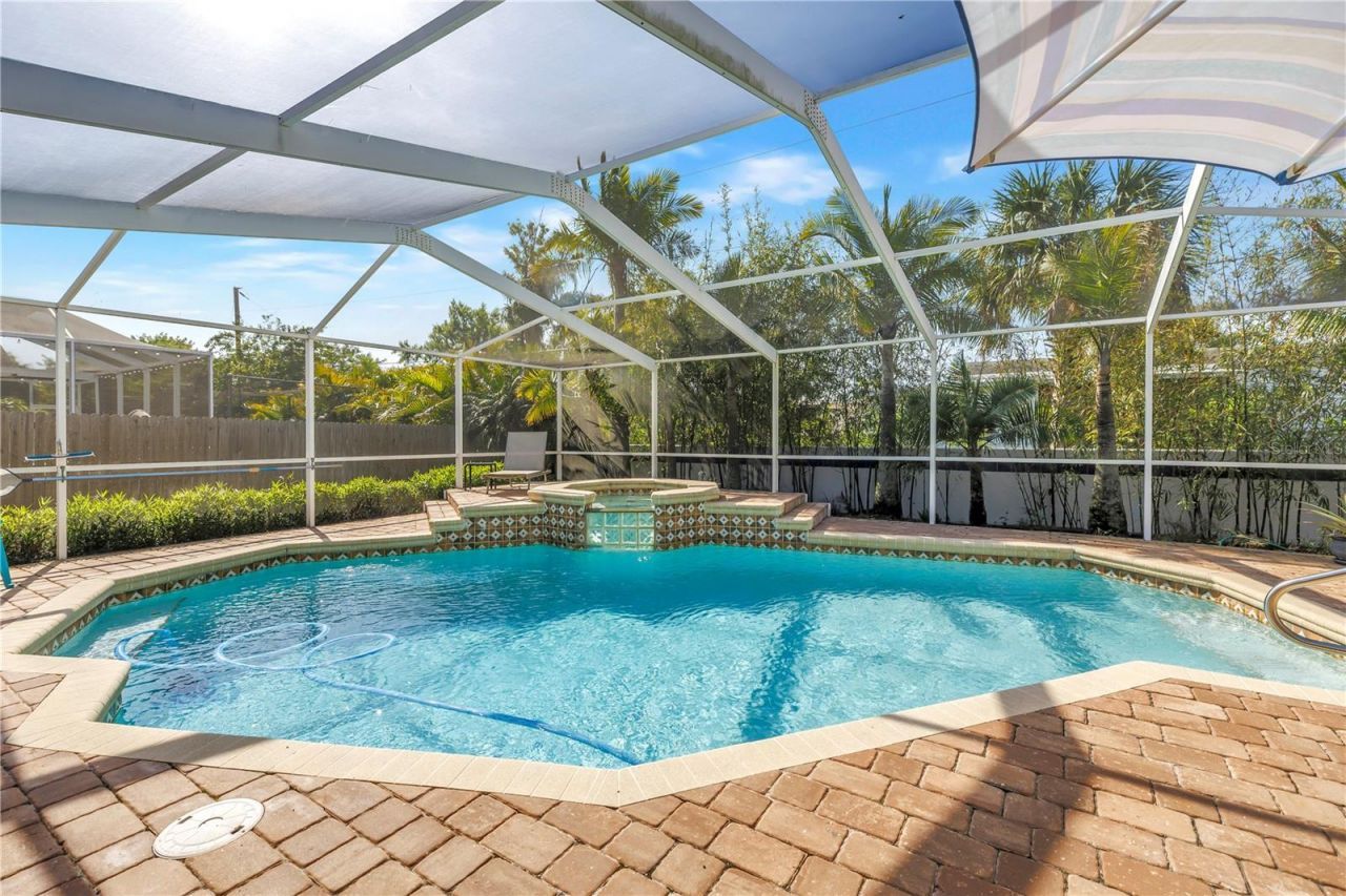 1770 Glen Lakes Boulevard N, Saint Petersburg, FL 33702 Photo