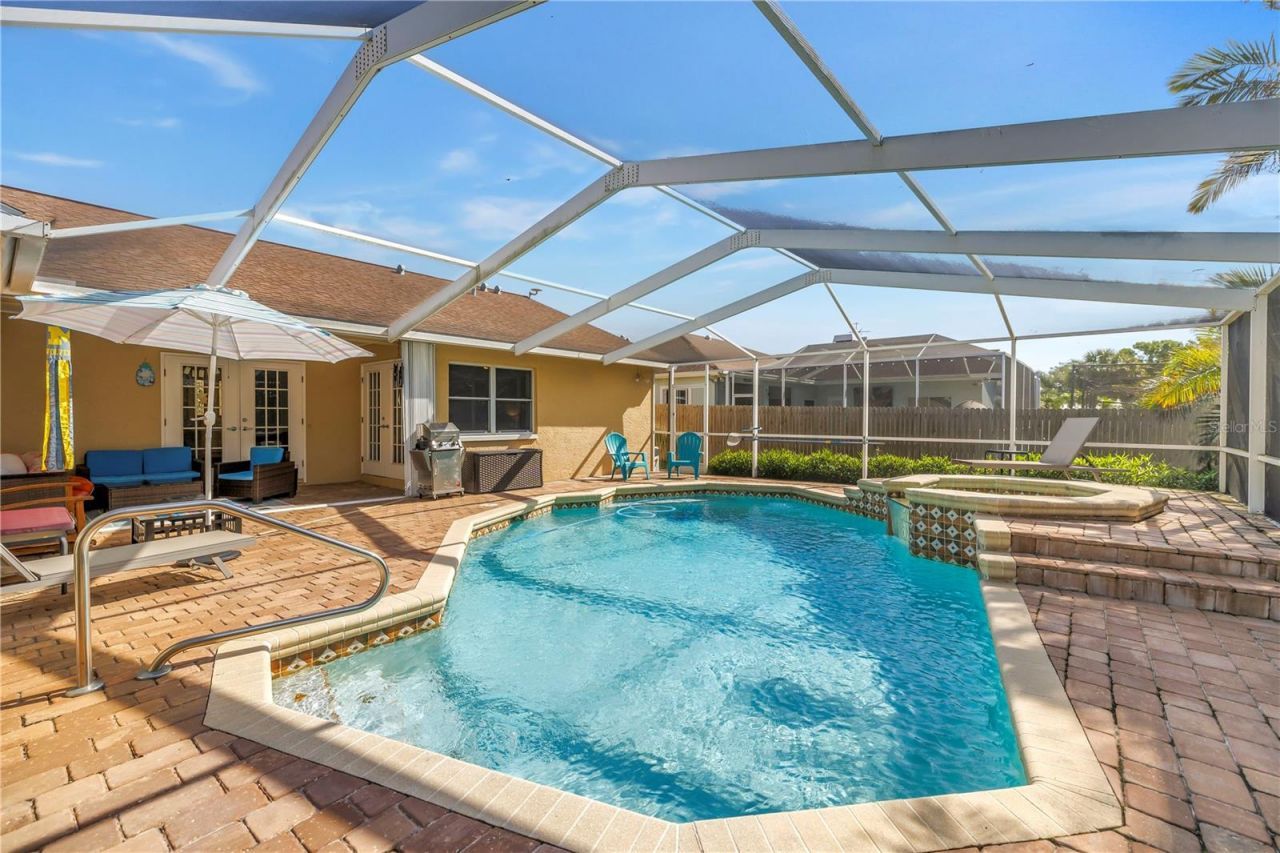 1770 Glen Lakes Boulevard N, Saint Petersburg, FL 33702 Photo