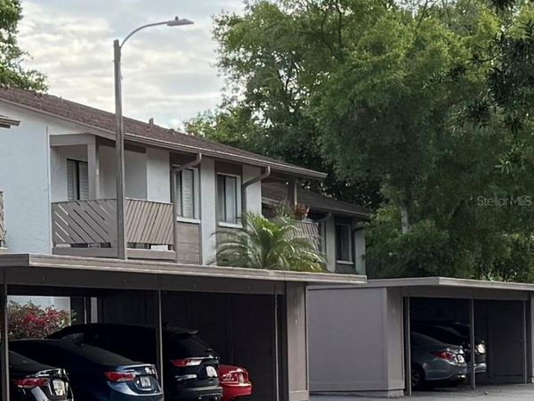 511 LONGFELLOW COURT, Unit B, SAFETY HARBOR, FL 34695