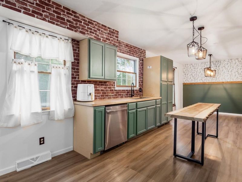 151 Pine Village Drive , Granville, OH 43023 Photo 10