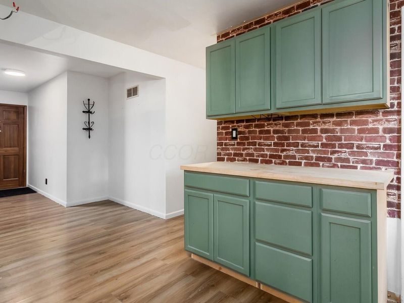 151 Pine Village Drive , Granville, OH 43023 Photo 11