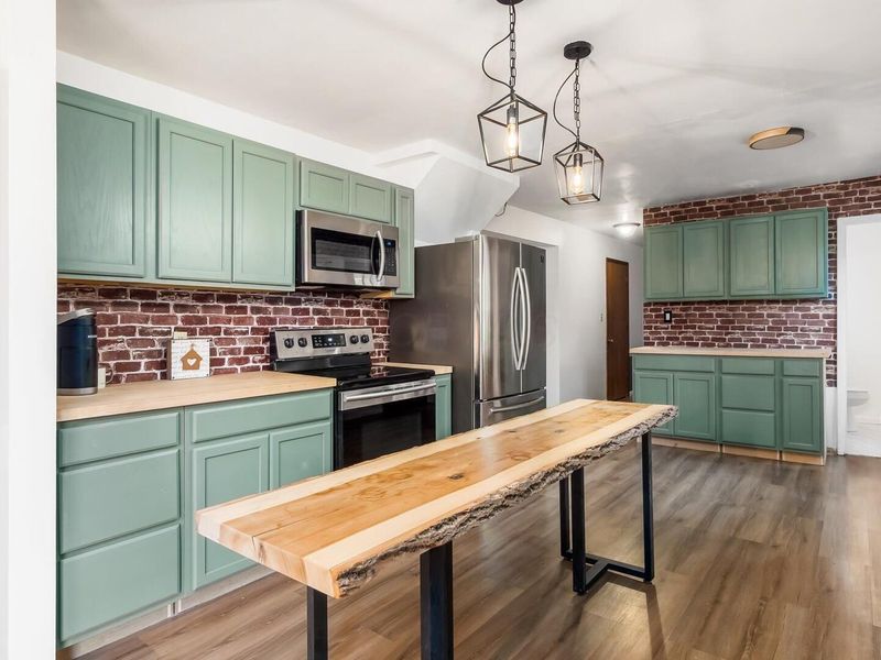 151 Pine Village Drive , Granville, OH 43023 Photo 12