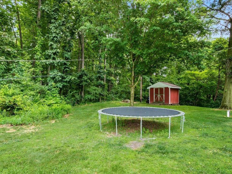 151 Pine Village Drive , Granville, OH 43023 Photo 37