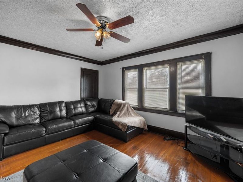 17705 Euclid Avenue, Cleveland, OH 44112 Photo 13