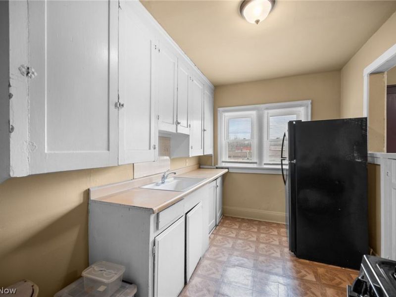 17705 Euclid Avenue, Cleveland, OH 44112 Photo 30