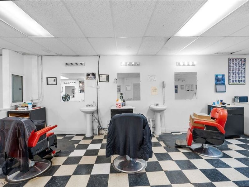 17705 Euclid Avenue, Cleveland, OH 44112 Photo 34