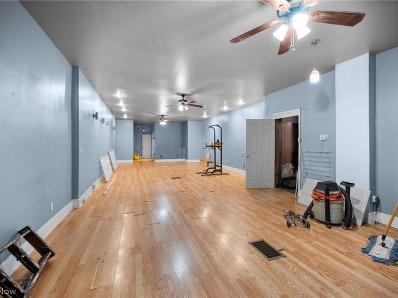 17705 Euclid Avenue, Cleveland, OH 44112 Photo 45