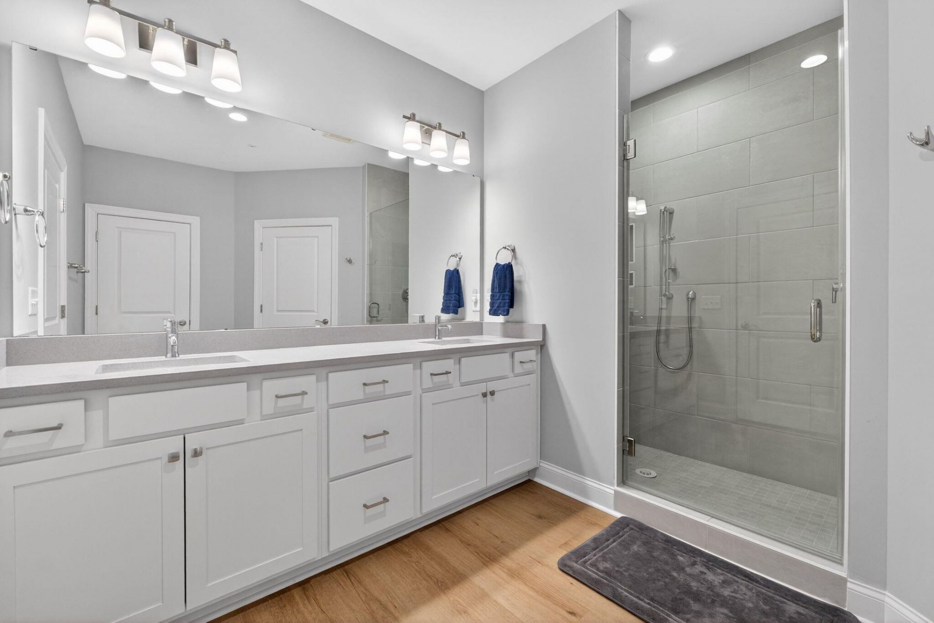 410 Carolina Cherry Photo 25