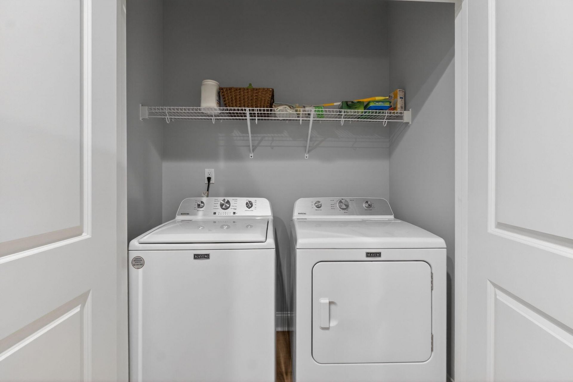 410 Carolina Cherry Photo 26