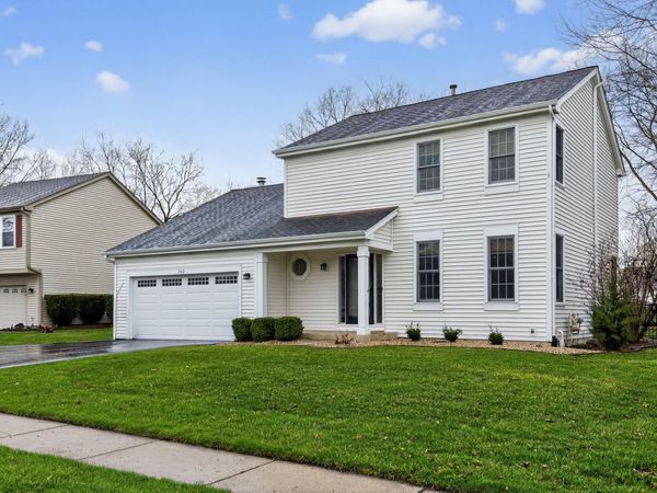 702 Pinehurst Drive , North Aurora, IL 60542