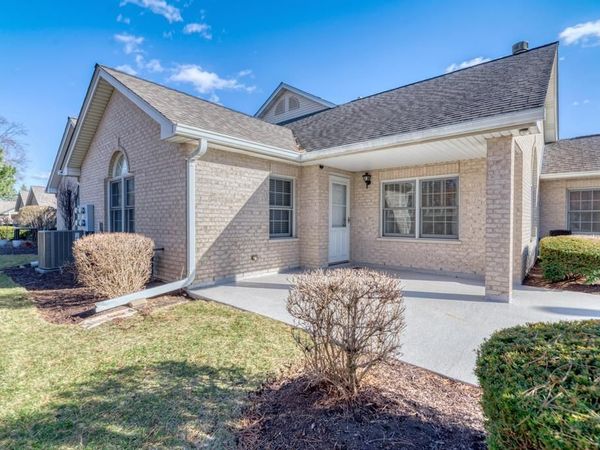 833 HAVENSHIRE Road , Unit 833, Naperville, IL 60565