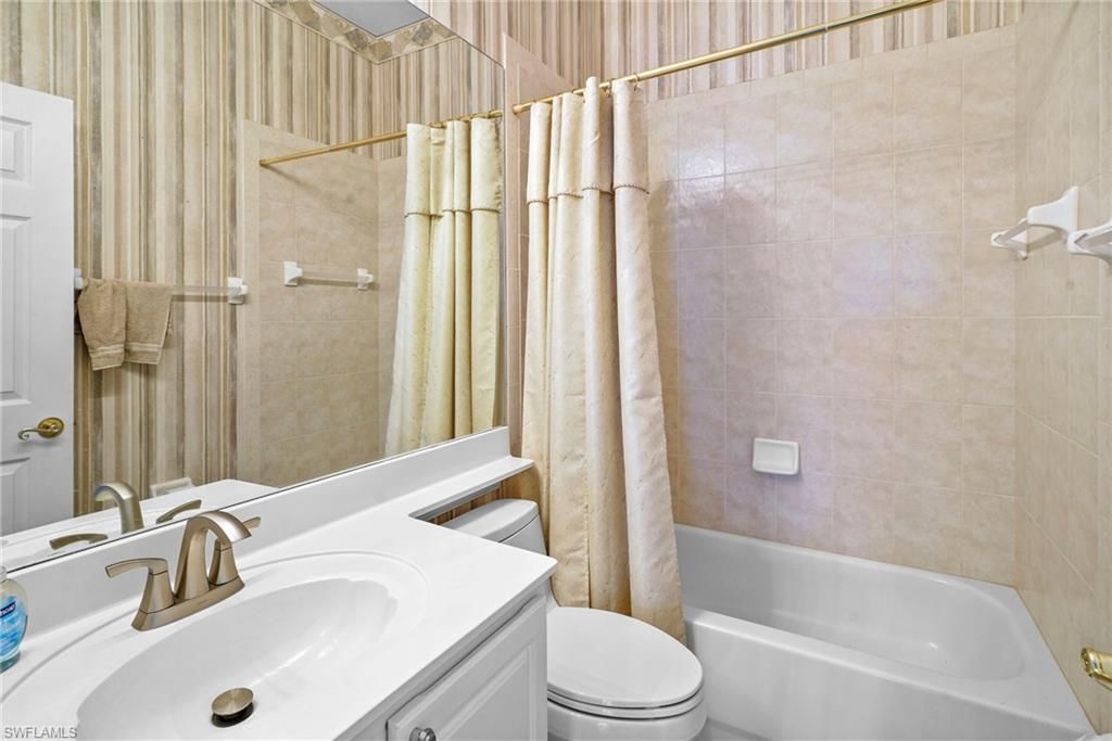 8468 Brittania Dr, Fort Myers, FL 33912 Photo
