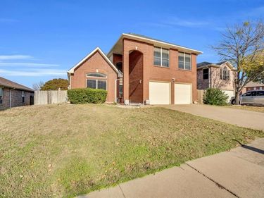 5948 Woodoak Drive, Dallas, TX 75249