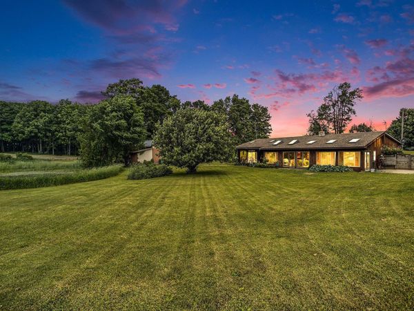 520 E Groat Road, Dowling, MI 49050