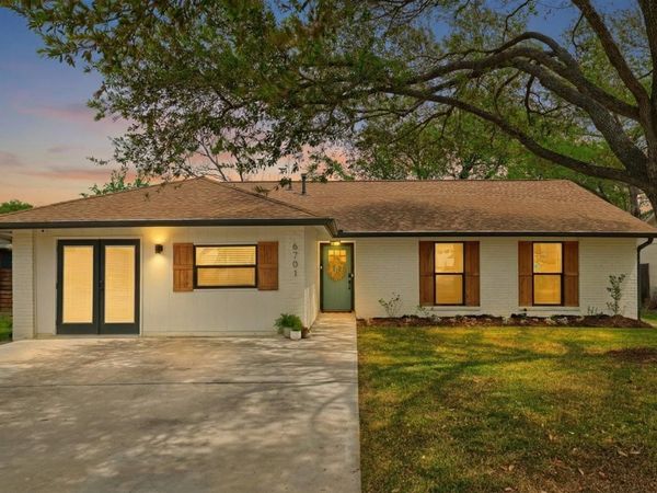 6701 Lancret Hill DR, Austin, TX 78745