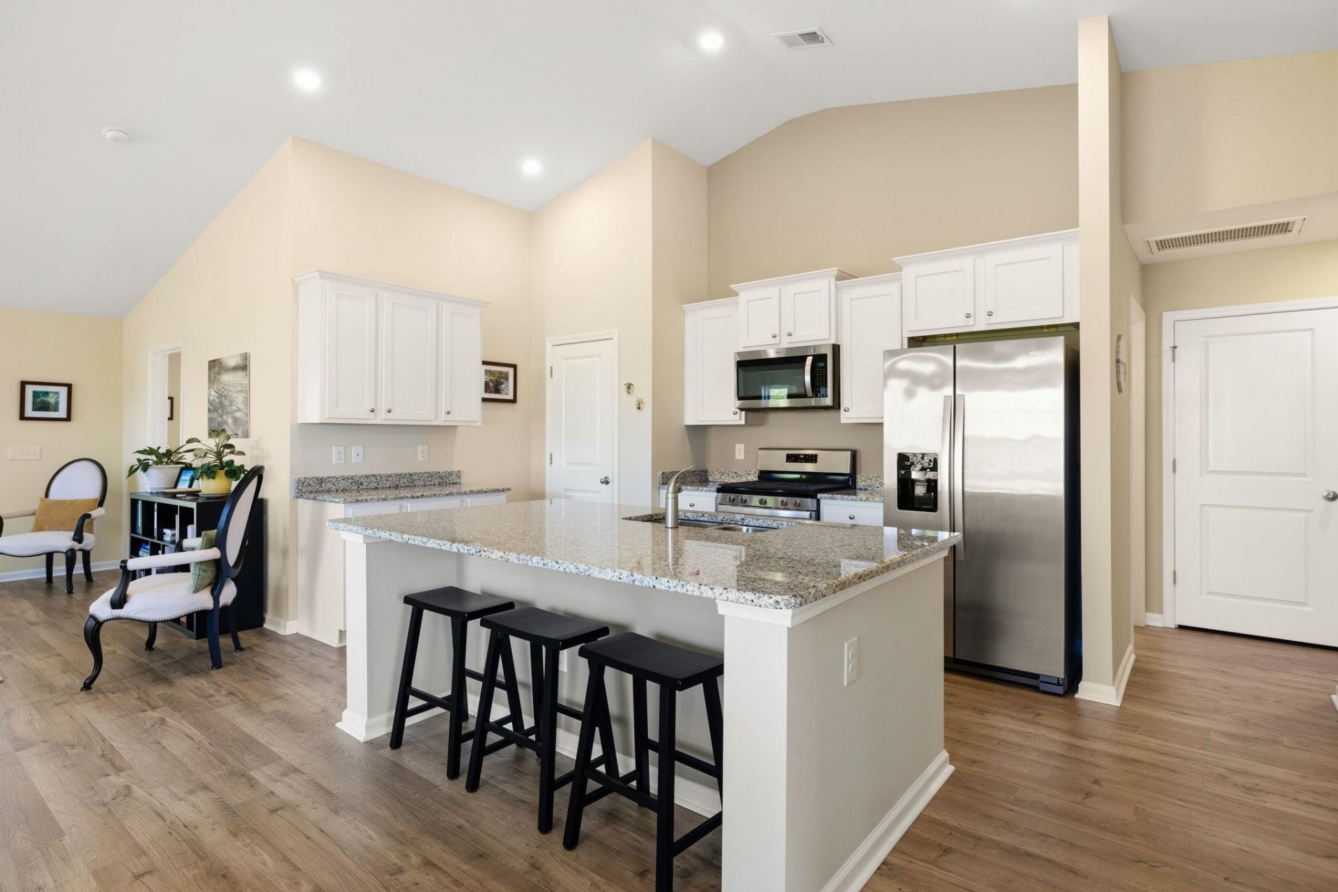 1135 Hickory Knob Ct. Photo 7