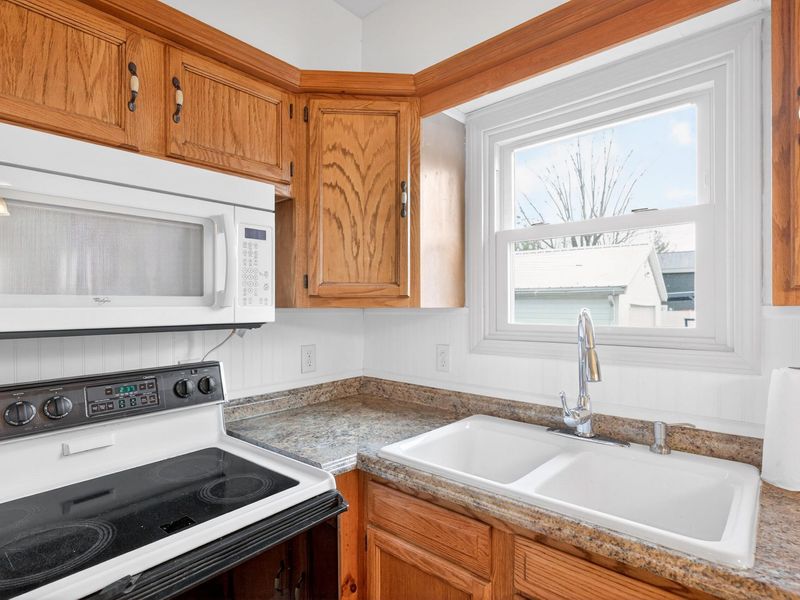 11118 Chickasaw Path, Lakeview, OH 43331 Photo 11