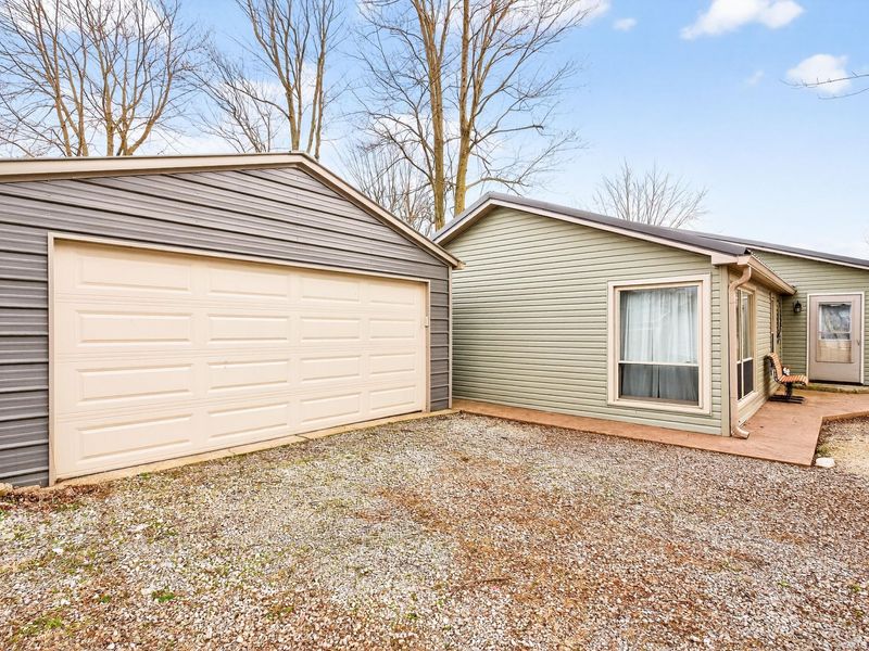 11118 Chickasaw Path, Lakeview, OH 43331 Photo 3