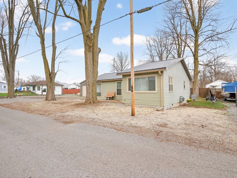 11118 Chickasaw Path, Lakeview, OH 43331 Photo 5