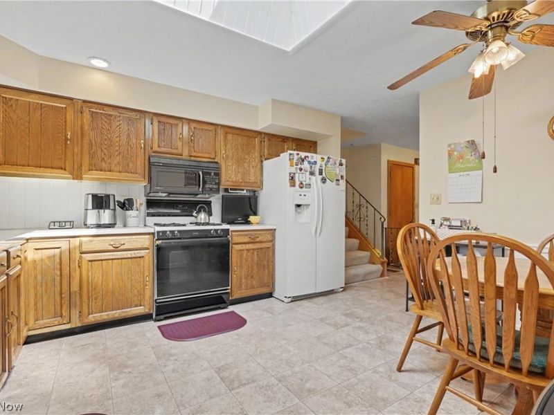 3114 Englewood Drive , Silver Lake, OH 44224 Photo 18