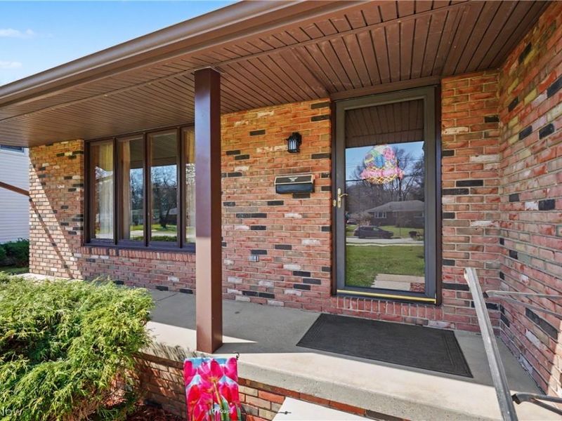 3114 Englewood Drive , Silver Lake, OH 44224 Photo 2