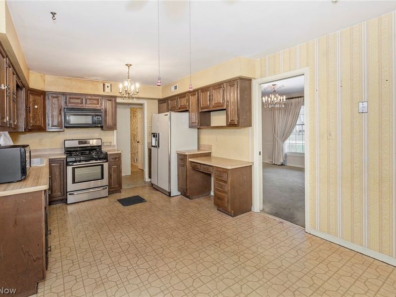 692 Davidson Drive , Highland Heights, OH 44143 Photo 14