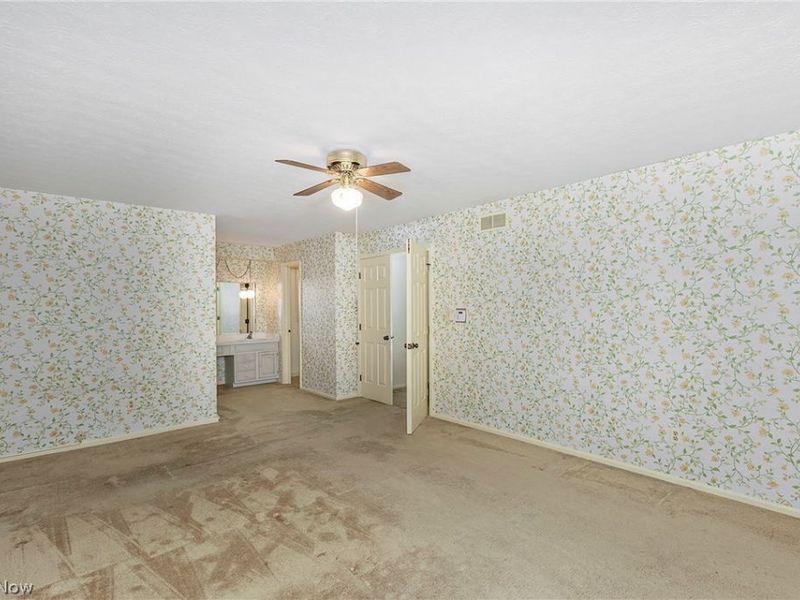 692 Davidson Drive , Highland Heights, OH 44143 Photo 24