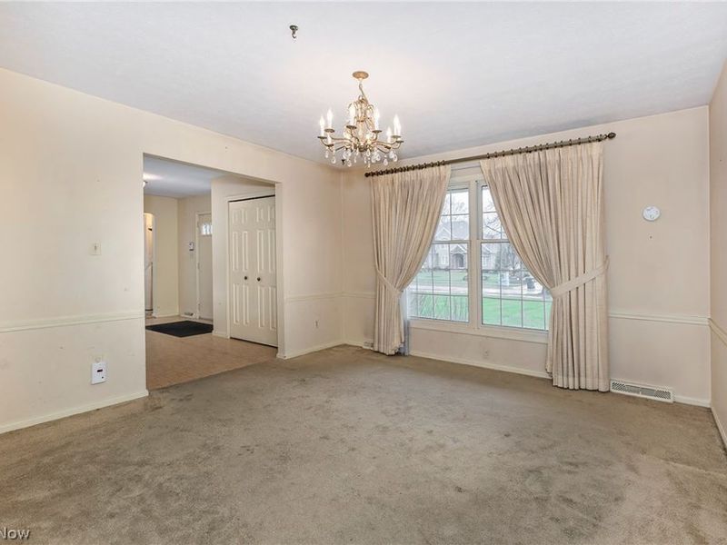 692 Davidson Drive , Highland Heights, OH 44143 Photo 9