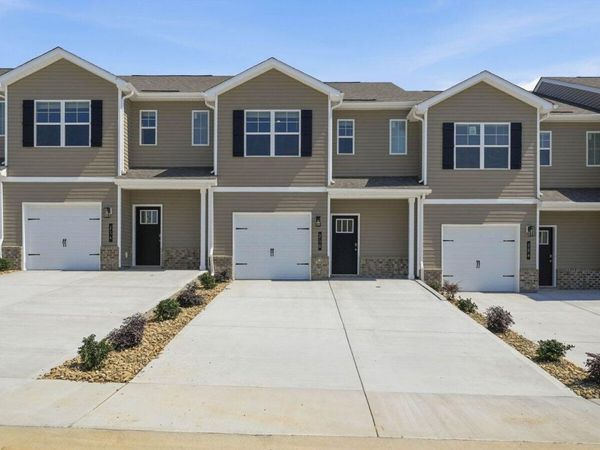 210 Jace Way, Kodak, TN 37764