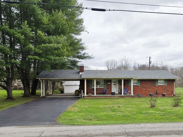 1671 E Midland , Grayson, KY 41143