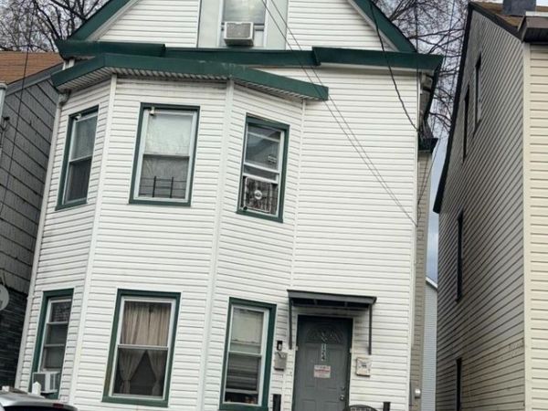 124 E Main St, Paterson, NJ 07522