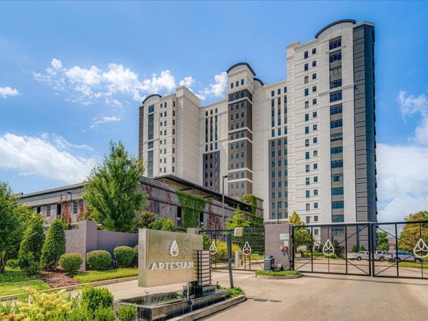 717 RIVERSIDE DR, Unit 207, Memphis, TN 38103