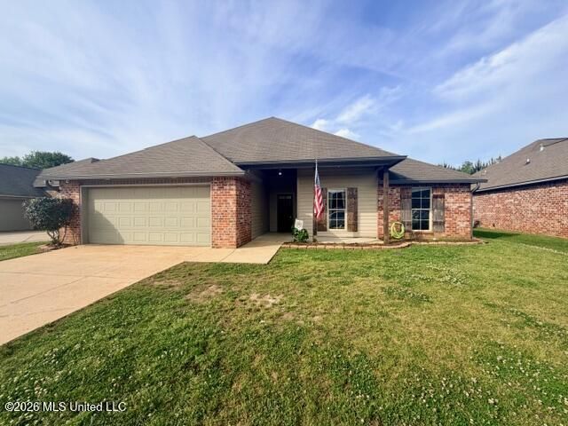 516 Brighton Trail, Florence, MS 39073 Main Photo