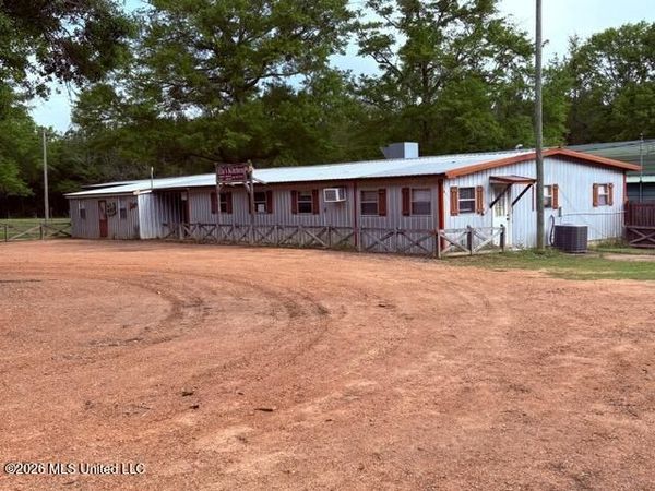 6479 Ms-570 , Smithdale, MS 39664