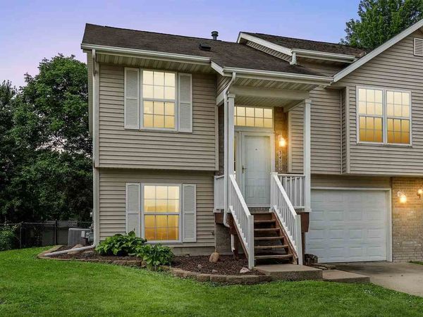 3409 S Jamie Ln, Iowa City, IA 52240