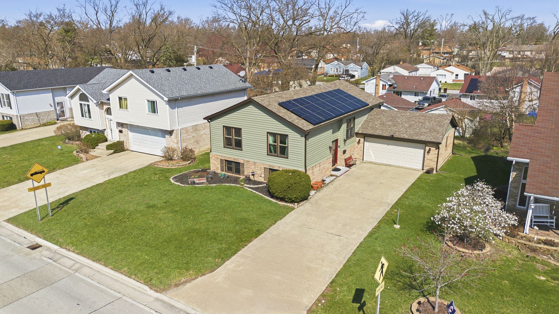 2810 175th Street, Hazel Crest, IL 60429 Main Photo