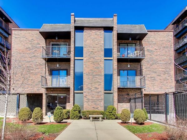 7908 W North Avenue, Unit 201C, Elmwood Park, IL 60707