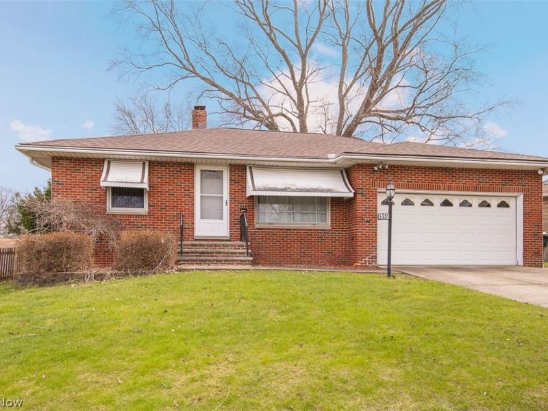 5531 Briarcliff Drive , Garfield Heights, OH 44125 Photo 1