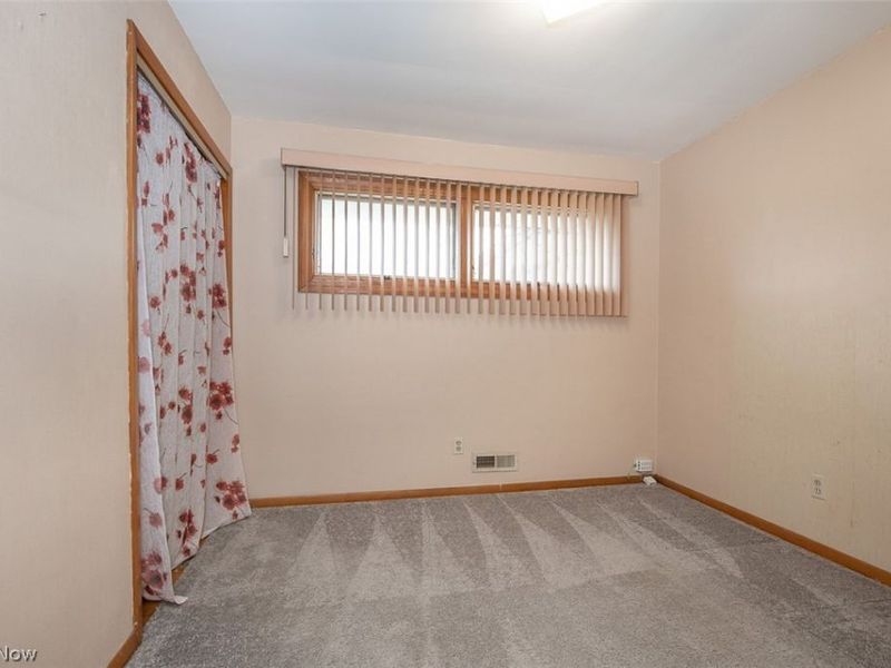 5531 Briarcliff Drive , Garfield Heights, OH 44125 Photo 12